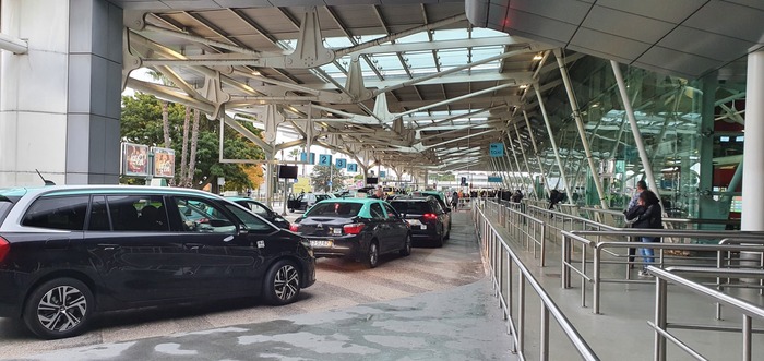 Flughafen Lissabon Zum Hotel Travel Park Kosten Taxi